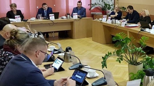 Jedna była w tajemnicy, a druga będzie niedostępna dla gości i sołtysów