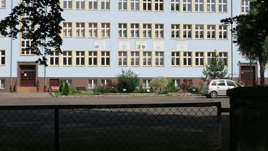 Jednak zlecili wykonanie ogrodzenia