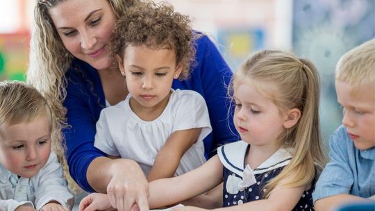 Nauczyciele zarobią więcej. Samorządy chcą gwarancji finansowych