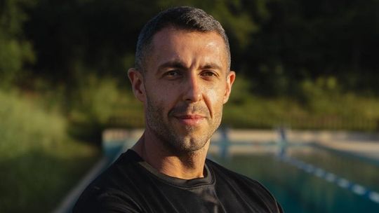 Jurand Czabański i 20-krotny Ironman. Polak walczy o rekord świata w szczytnym celu