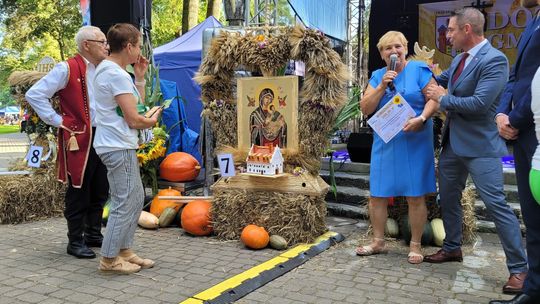 Jury głosowało na numerowane wieńce oraz ciasta