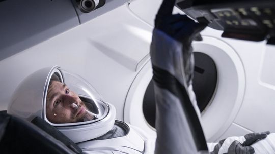 Sławosz Uznański-Wiśniewski czeka by polecieć w kosmos. Tym razem przeszkodził wiatr