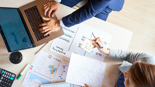 Sprzeniewierzyli i nieprawidłowo wydawali publiczne pieniądze. KAS przetrzepała instytucje