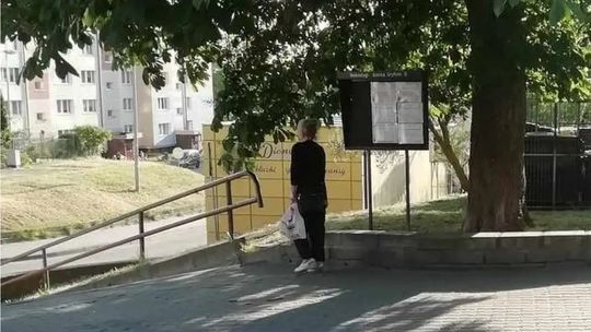 Każde odejście zostawia puste miejsce... i księgę pełną wspomnień Każde odejście zostawia puste miejsce... i księgę pełną wspomnień