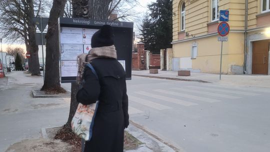 Każdy pogrzeb uczy nas, jak bardzo powinniśmy kochać tych, którzy jeszcze są Każdy pogrzeb uczy nas, jak bardzo powinniśmy kochać tych, którzy jeszcze są