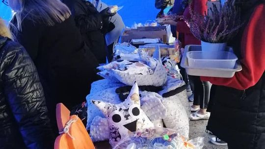 Kiermasz "Jabłka i orzechy" to pomysł rady rodziców