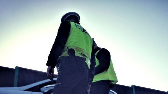 Kierowca był pijany więc, zabrał mu kluczyki