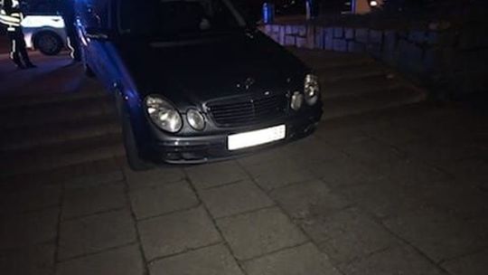 Kierowca taxi jechał pod wpływem narkotyków. Miał cofnięty drogomierz