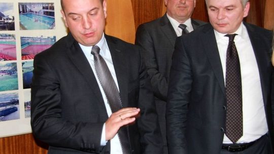 Kłamstwa o działaniach inwestycyjnych w strefie Kłamstwa o działaniach inwestycyjnych w strefie