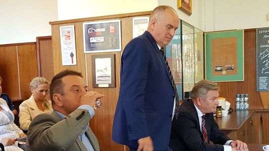 Klęska Sawaryna, Nikitińskiego i Milera