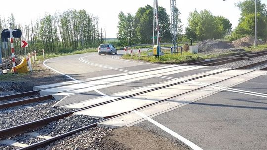 Kłopoty na przejeździe - wymienią płyty