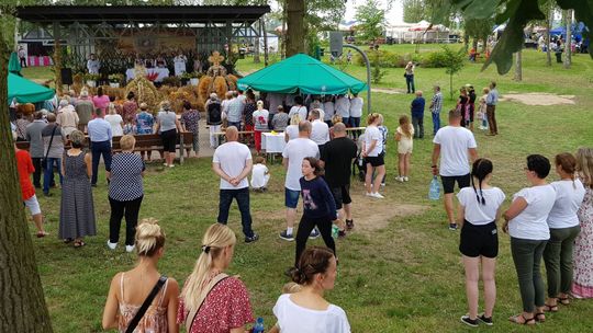 Kogo i dlaczego ksiądz chciał uczcić minutą ciszy [WIDEO]