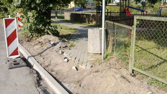 Kolejny nowy chodnik w Gardnie