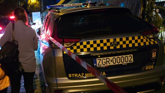 Kolizja radiowozu Straży Miejskiej w Gryfinie. Czy podatnicy zapłacili za naprawę?