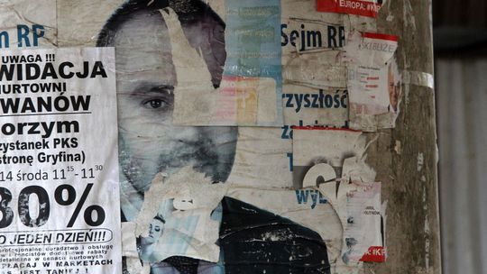 Koloryt na słupach i płotach