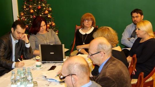 Komisje połączyły się w sali ślubów