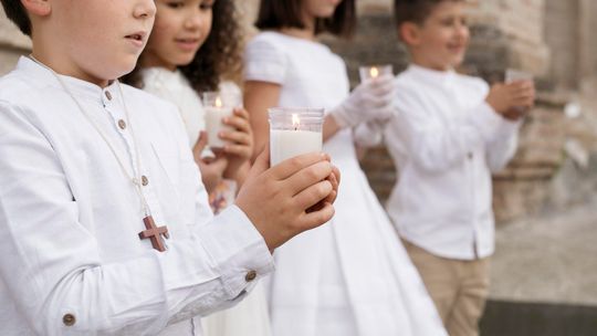 Komunia 2026. Koszty takie, jak za małe wesele