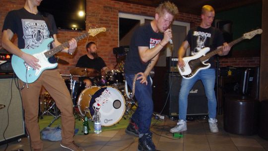 Koncert i wieczorne bieganie dla Piotrusia Wróbla