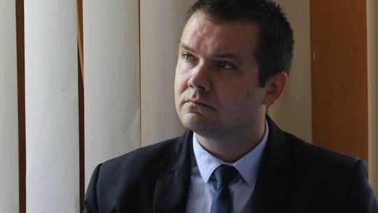 Konflikt spowodowany przez tercet musi rozwiązywać komisja Rady. Bezczelna uwaga wiceburmistrza Konflikt spowodowany przez tercet musi rozwiązywać komisja Rady. Bezczelna uwaga wiceburmistrza