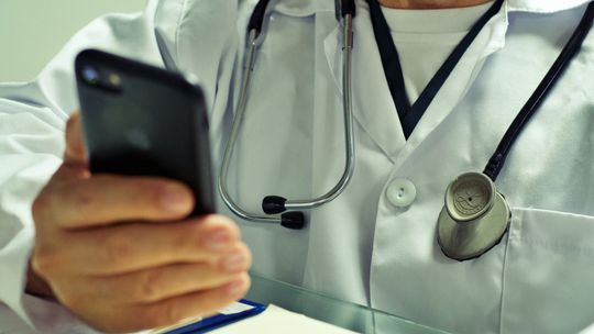 Kontrowersyjny sposób rejestracji pacjentów do lekarza