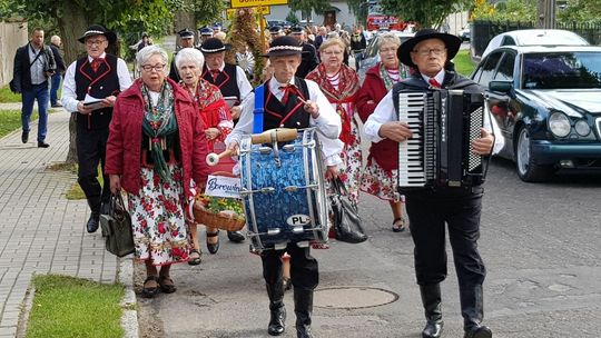 Korowód dożynkowy. Zapraszamy na gminne święto plonów [WIDEO]