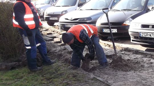 Kostka brukowa zamiast płyt