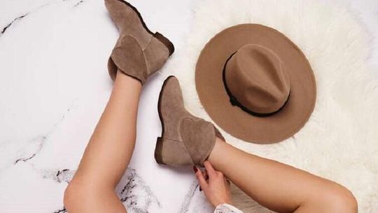 Kowbojki damskie - modne tylko na Dzikim Zachodzie?