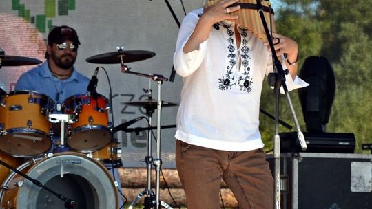 Kowbojki na nogi, kapelusz na głowę Kowbojki na nogi, kapelusz na głowę