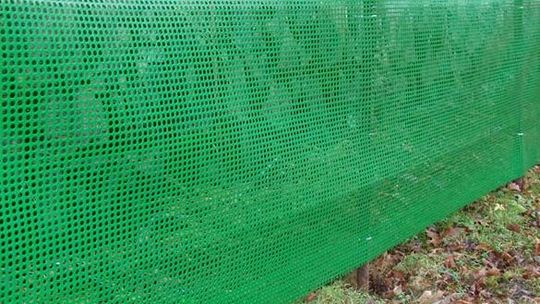 Kradną nawet siatkę