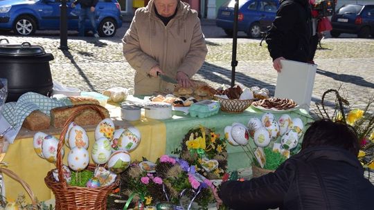 Królowały koguty i zające
