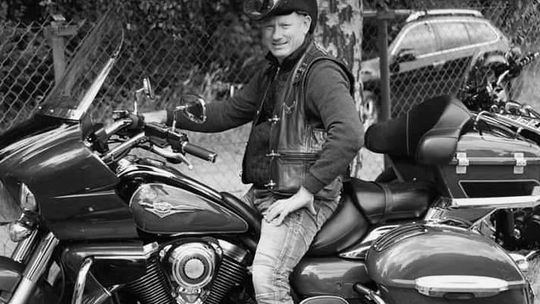 Krzysztof Orłowski Orzeł jechał na festyn z okazji Dnia Dziecka. Tragiczną śmierć motocyklisty wyjaśnia prokuratura