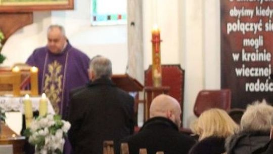 Ksiądz proboszcz zakażony koronawirusem. Sanepid apeluje do wiernych