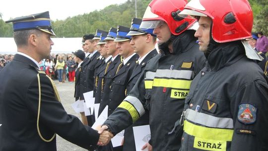 Kto awansował, a kto został odznaczony