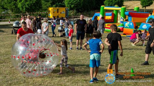 Kto dobiegł najszybciej i jak bawiono się na festynie sportowo-rekreacyjnym [FOTO]