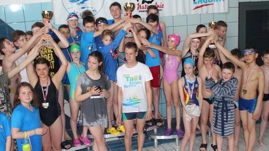 Która drużyna została mistrzem powiatu i kto okazał się najlepszy indywidulanie