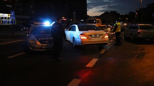 Który to gryfinianin miał 2 promile alkoholu i 2 sądowe wyroki zakazujące kierowania?