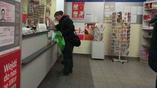 Kupujesz w internecie, a odbierasz na poczcie