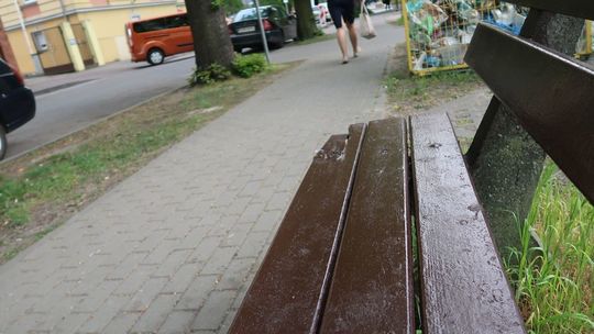 Ledwo pod UMiG pomalowane, już zdewastowane Ledwo pod UMiG pomalowane, już zdewastowane