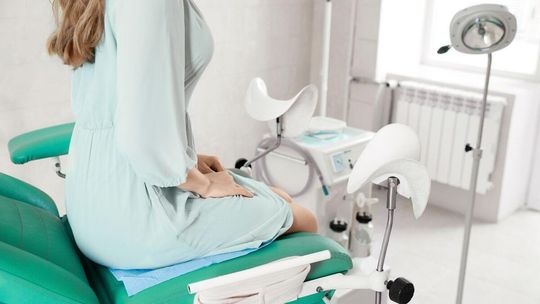 Straszą aborcjomatami. Aborcja na zaświadczenie z teleporady?