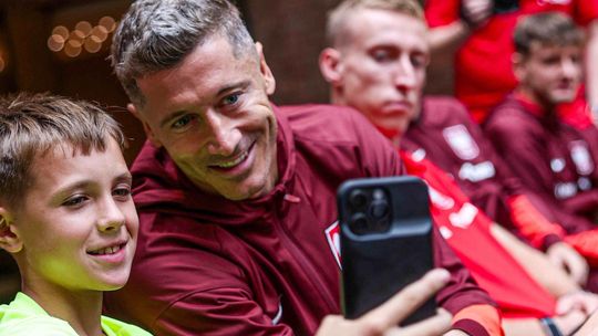Lewandowski, Bednarek, Buksa, Zalewski i Grosicki odpowiadają na pytania uczestników turnieju