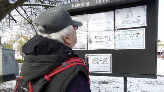 Los ich rozdzielił, ale miłość pozostaje silniejsza niż czas