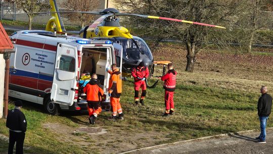 LPR lądowało koło garażu, bo nie mogło na boisku