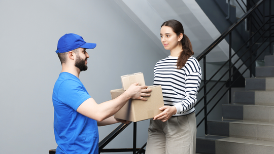 Warto być życzliwym, nie tylko w stosunku do kurierów. Rozdajemy wirtualne kawy