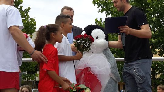 Łukasza Fabiańskiego witali jak bohatera. Kogo teraz zaproszą władze Gryfina?