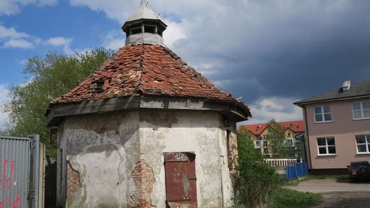 Ma się rozpaść? Władze nabrały wody w usta