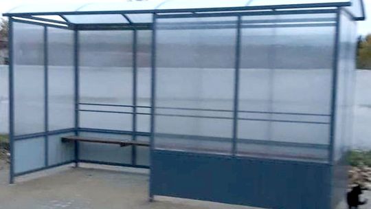 Mają wreszcie wiatę przystankową