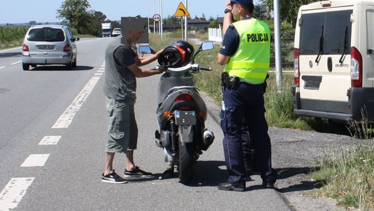 Mając ponad 2 promile jechał motocyklem. Zatrzymali go nim dojechał do Gryfina