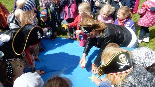 Mali poszukiwacze skarbów Mali poszukiwacze skarbów