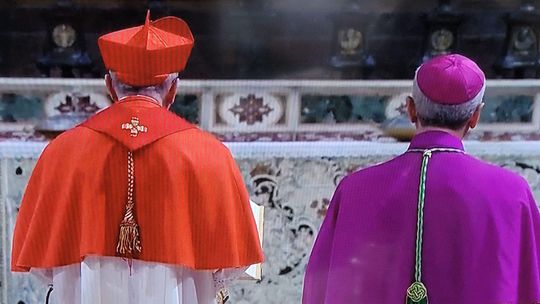 Mamy nowego papieża! Kardynałowie potrzebowali 2 dni. Napięcie wśród wiernych