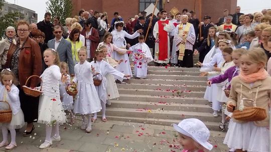 Manifestowali swoją wiarę, idąc w procesji